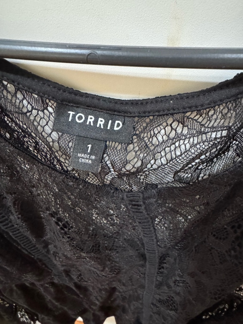 torrid Black Lace Tiered Tank Top - Picture 5 of 6